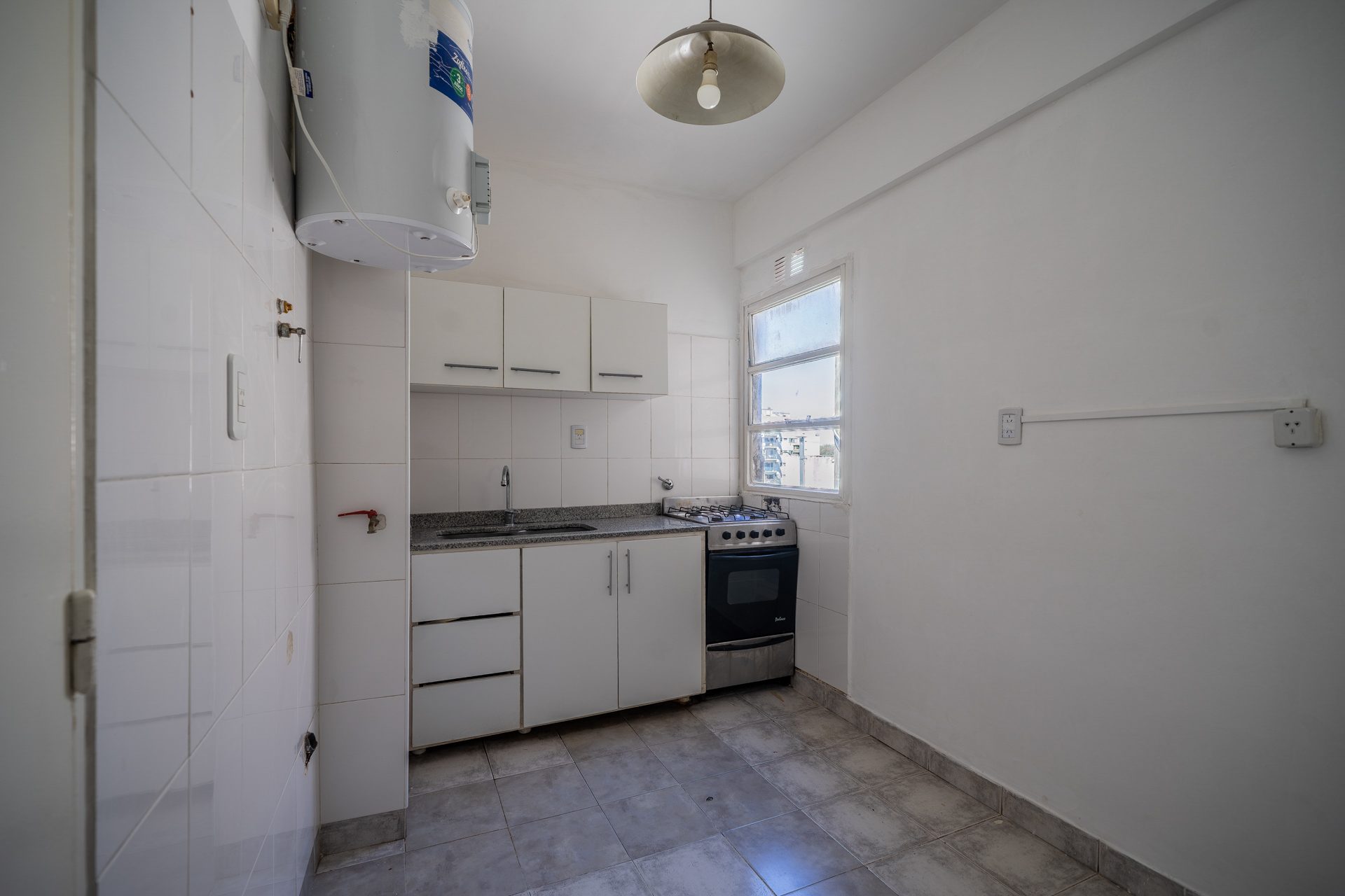 Cuatro ambientes con balcón al frente y vista panorámica — Belgrano — Foto 10